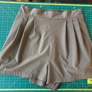 Wayre Fern Flow Shorts